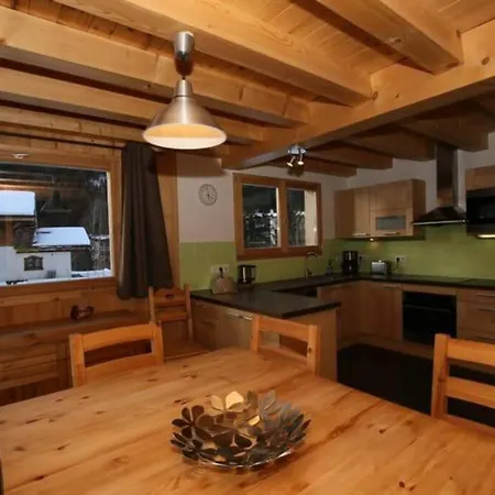 Chalet 8 Pax Ski In Out Next To Grand Montet Lift * Chamonix