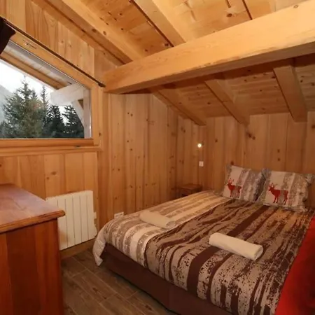 Chalet 8 Pax Ski In Out Next To Grand Montet Lift *